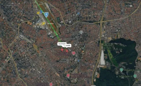 Vídeo: ônibus bate na asa de avião durante embarque em Guarulhos (SP)