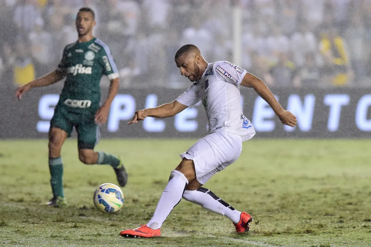 Saiba onde está Nilson, vilão do Santos no vice para o Palmeiras na Copa do Brasil 2015