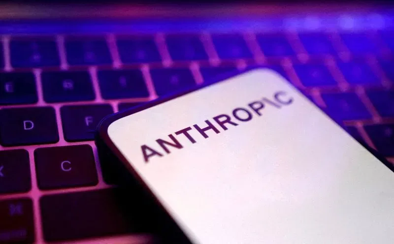 Após ataque hacker, UE discute com Anthropic e OpenAI sobre leis de IA