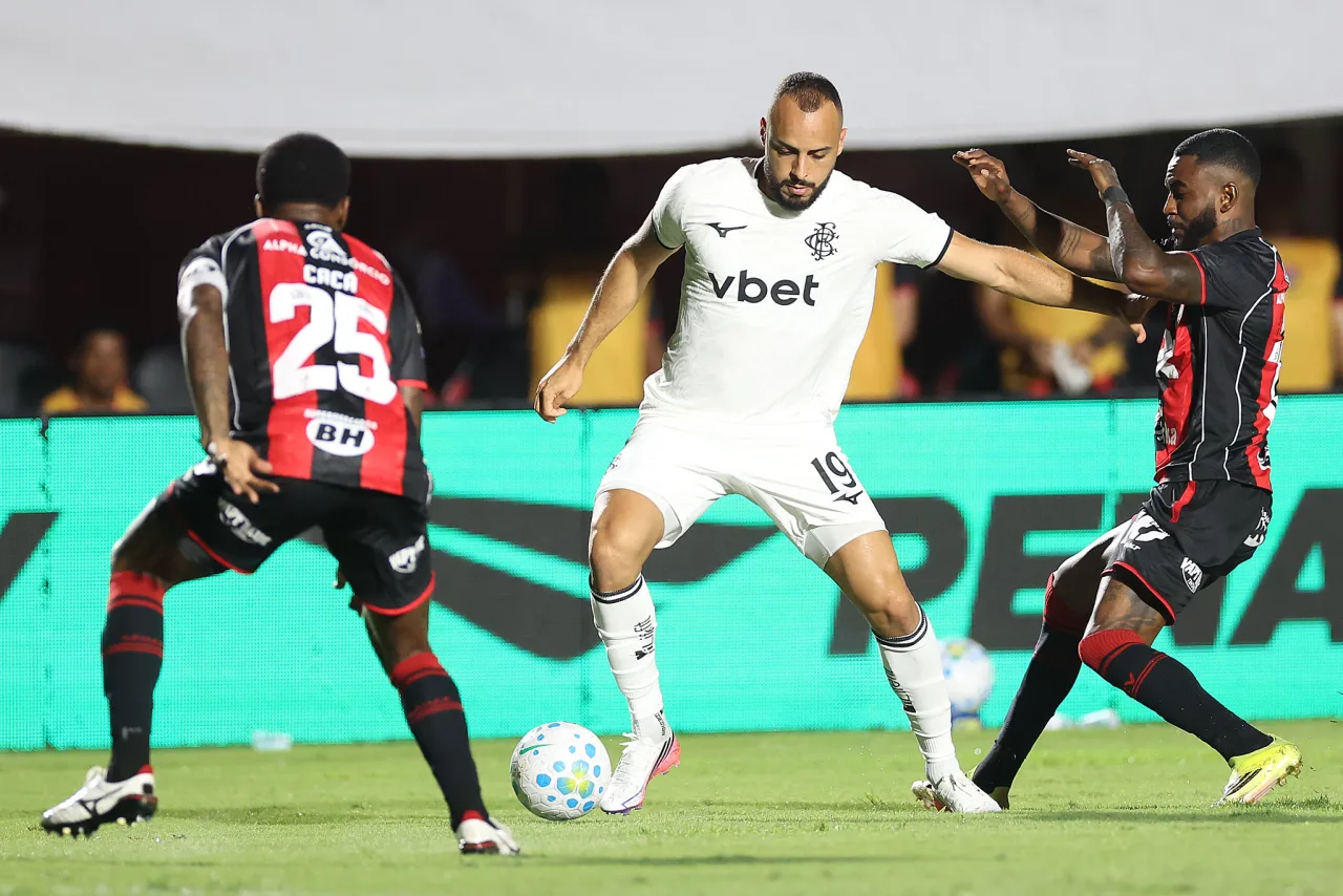 Melhores momentos: Vitória 1 x 0 Botafogo pelo Brasileirão