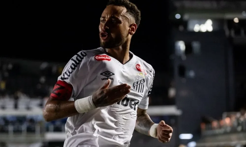 Com um a mais e Neymar, Santos vence Remo e vai às quartas da Copa do Brasil