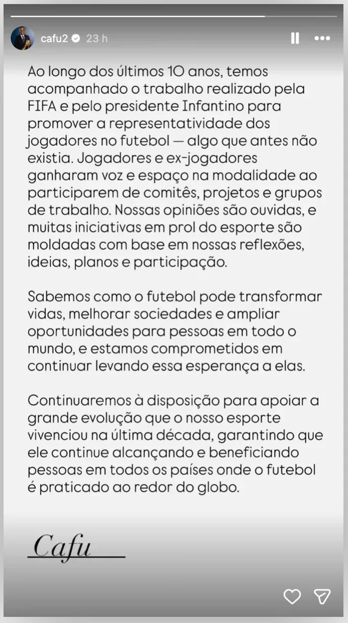 Cafu sai em defesa de Infantino e ganha apoio de Roberto Carlos
