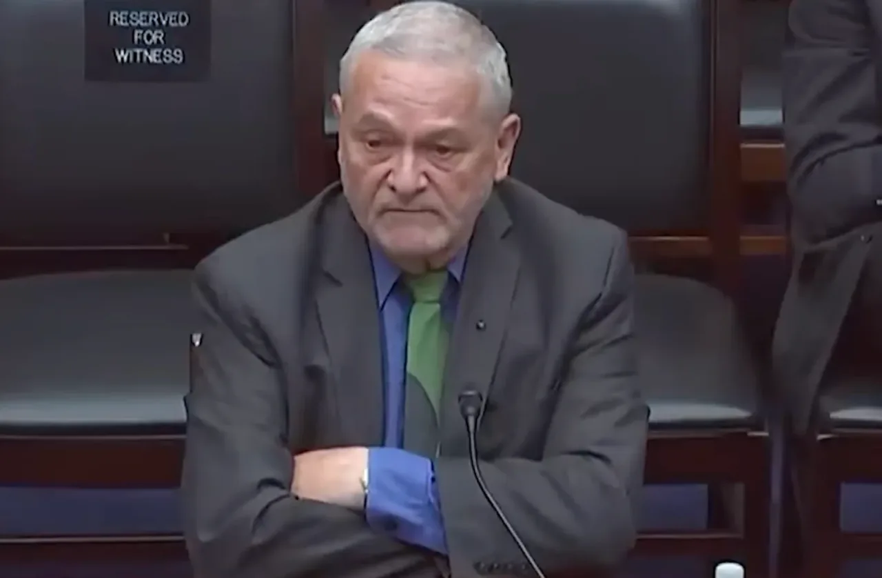 Ex-assessor de Fauci diz-se culpado de tentar ocultar dados da covid