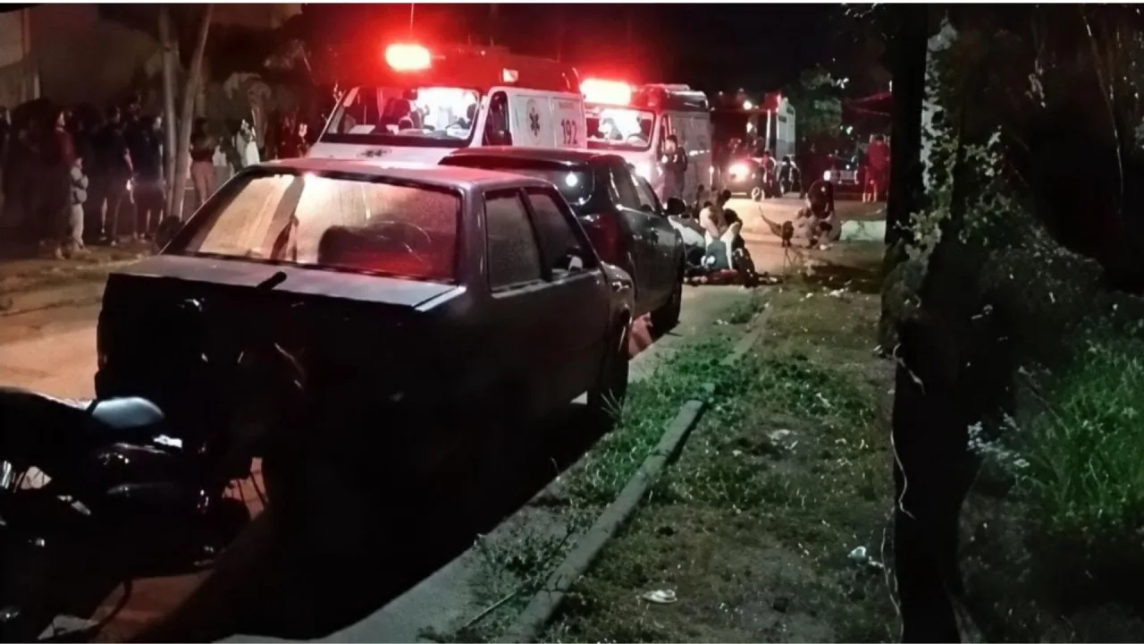 Teto de igreja desaba e deixa mais de 15 pessoas feridas em Caxias