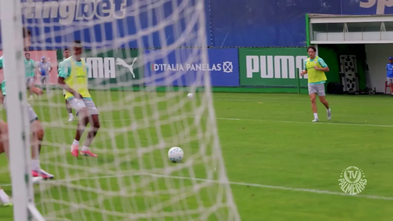 Palmeiras retoma treinos de olho na sequência do calendário