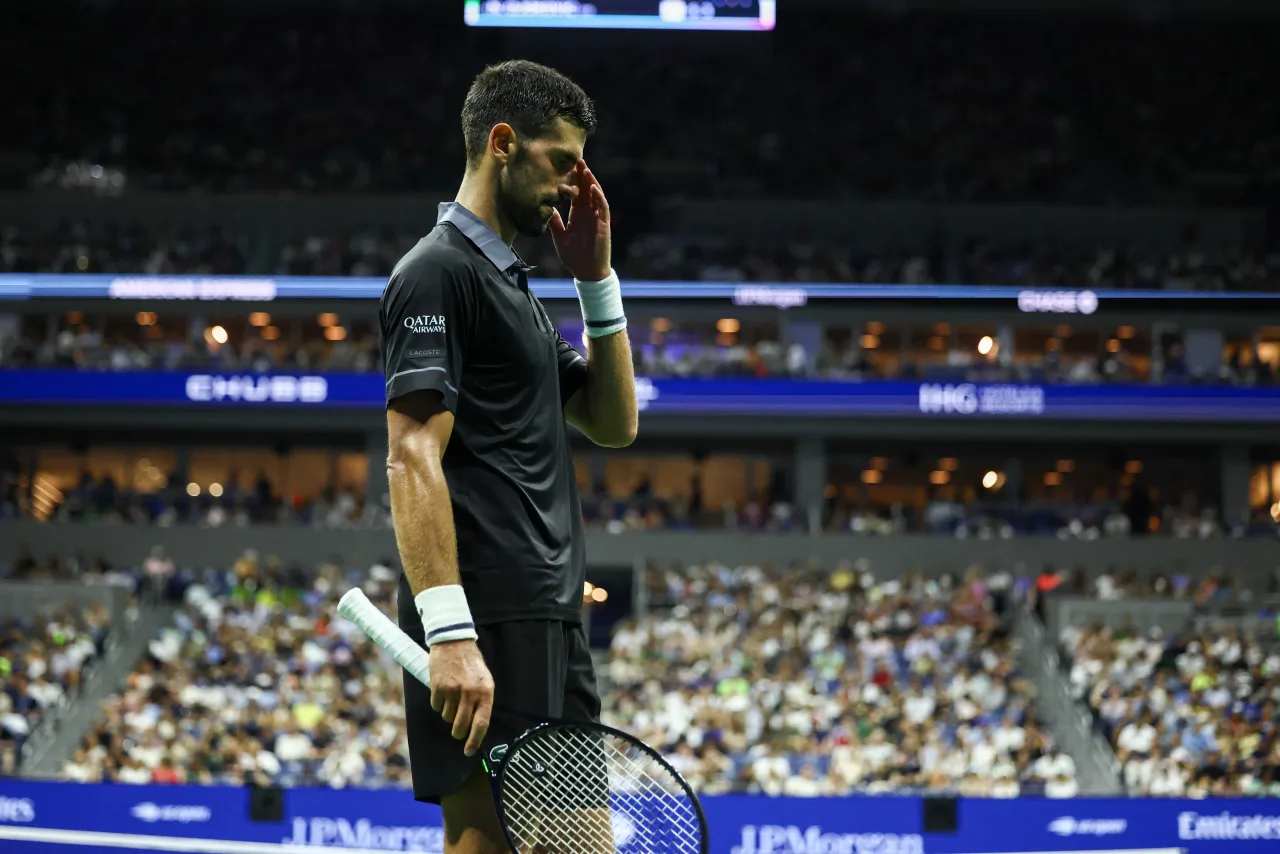 Djokovic perde para Navone e é eliminado pela primeira vez na estreia do US Open