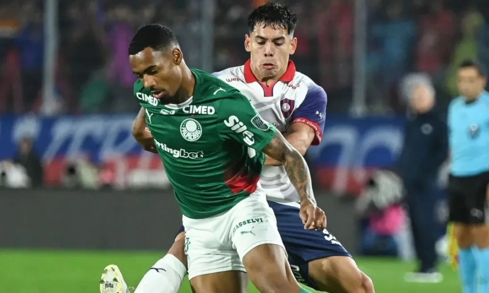 Palmeiras alivia crise com classificação, cumpre meta e garante R$ 9 milhões
