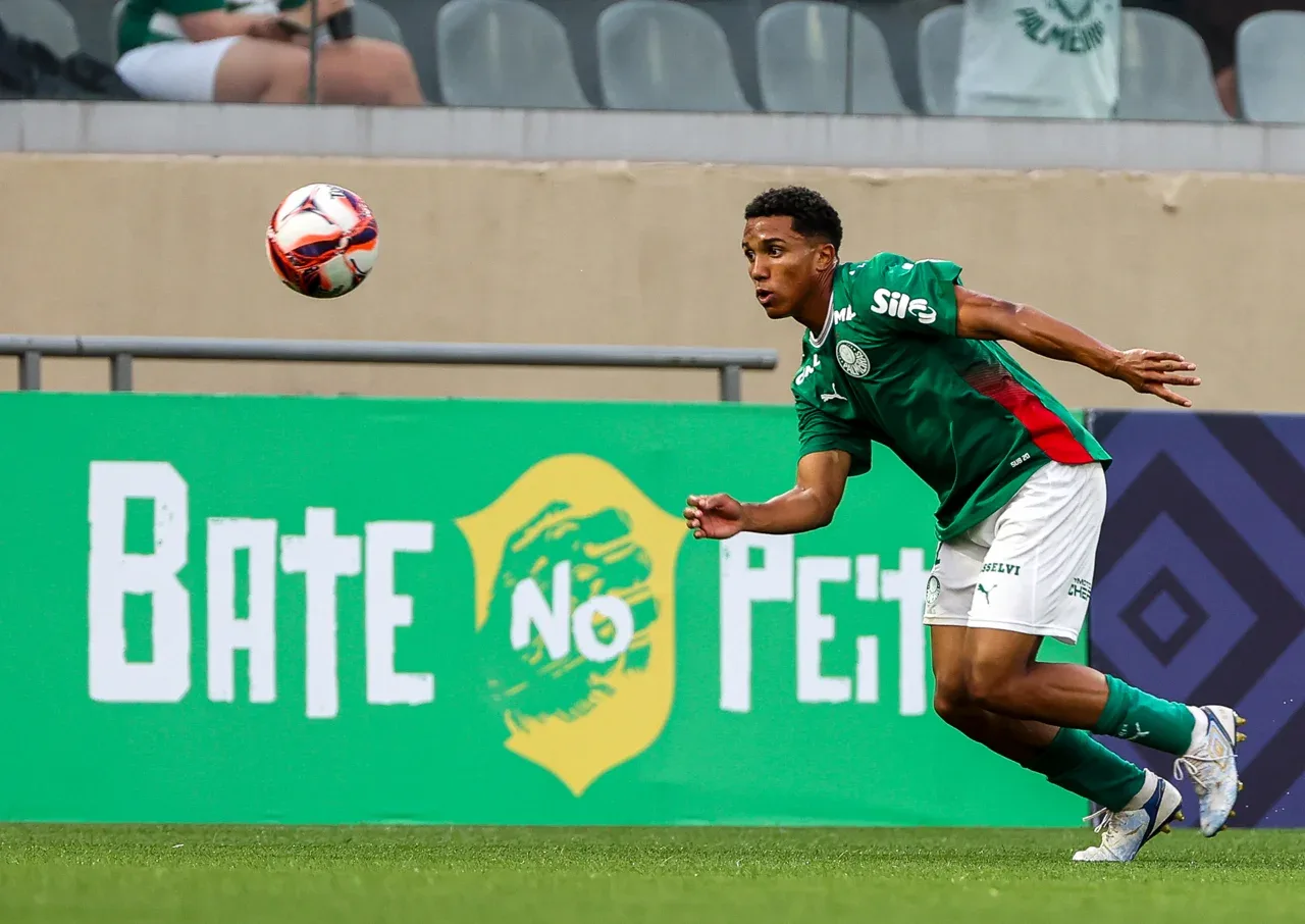 Abel revela “bônus dobrado” para grupo da base por trabalho antes de classificação na Libertadores