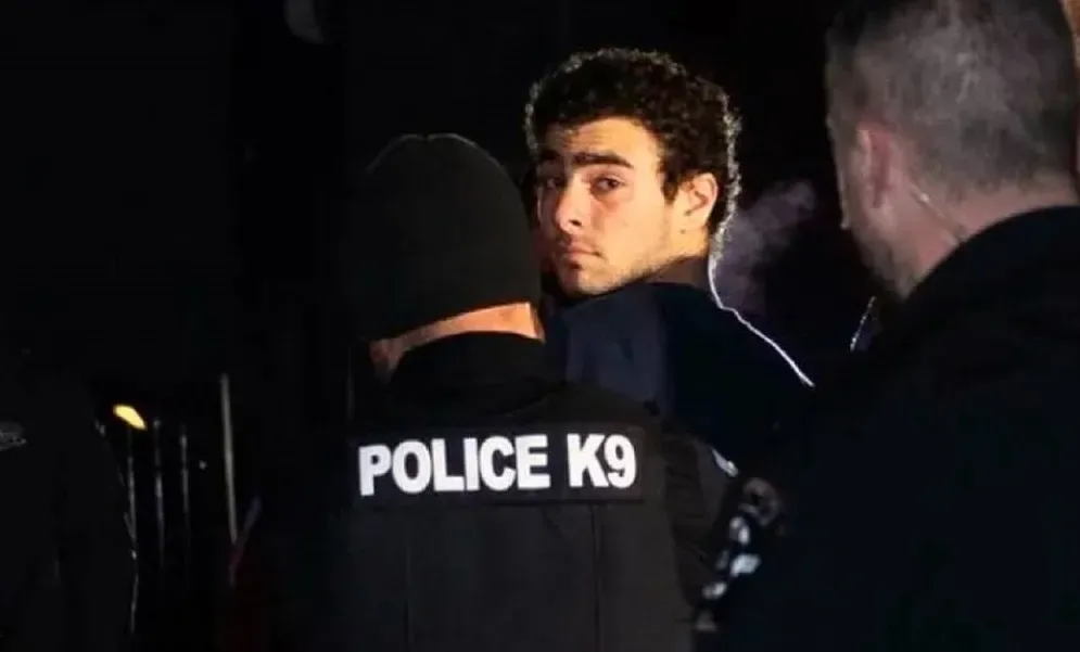 Confissão de Mangione trava julgamento por assassinato de CEO em NY