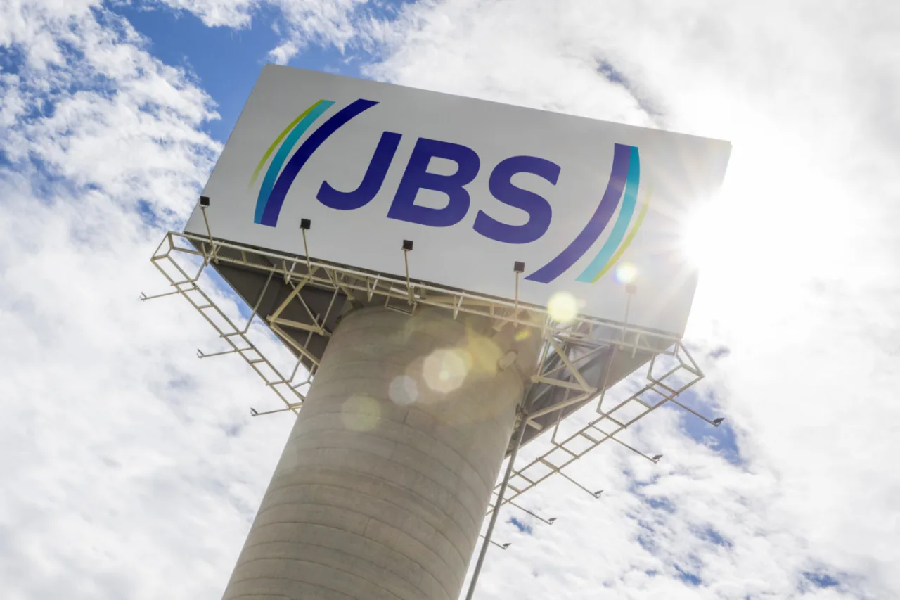 JBS recebe aporte US$ 2,5 bilhões de fundo soberano da Indonésia para acelerar expansão na Ásia