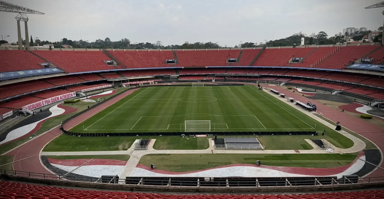 São Paulo x Bragantino: siga o tempo real do jogo pelo Brasileirão