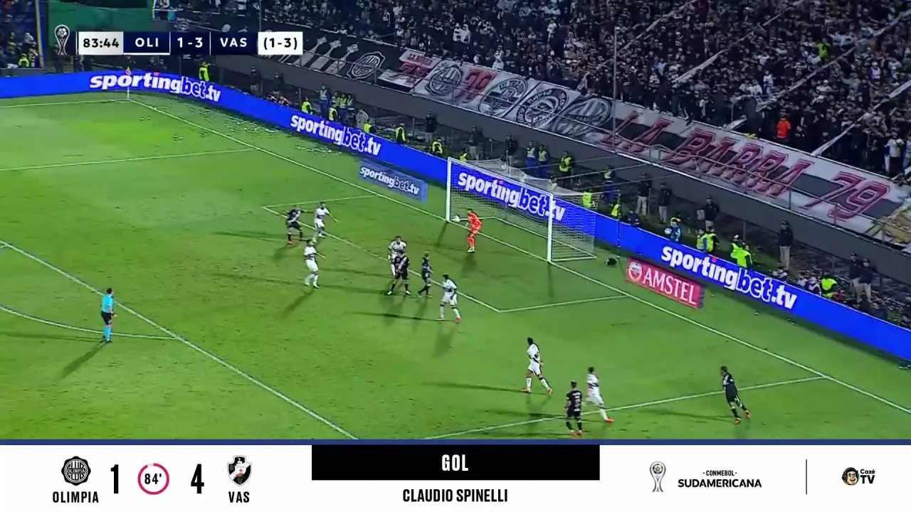 Claudio Spinelli marca de cabeça e fecha goleada em classificação do Vasco; confira