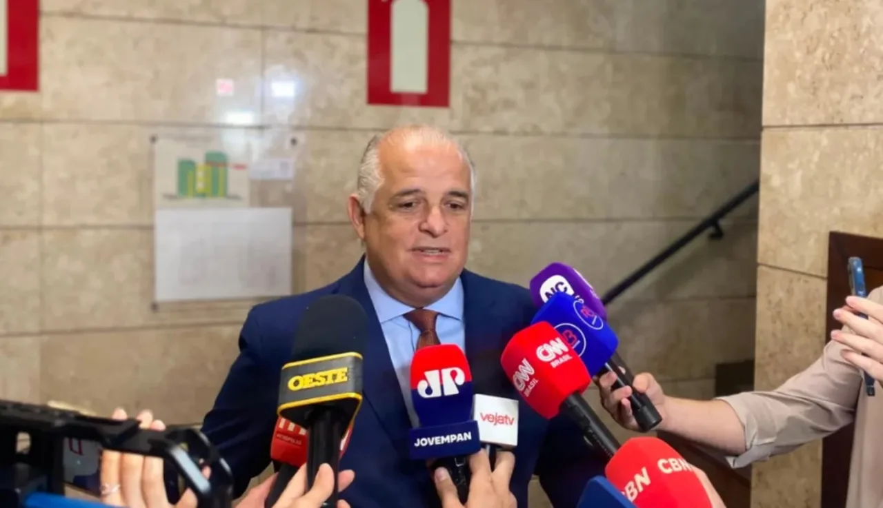 França diz que Marcola é uma pessoa “extremamente idônea e humilde”
