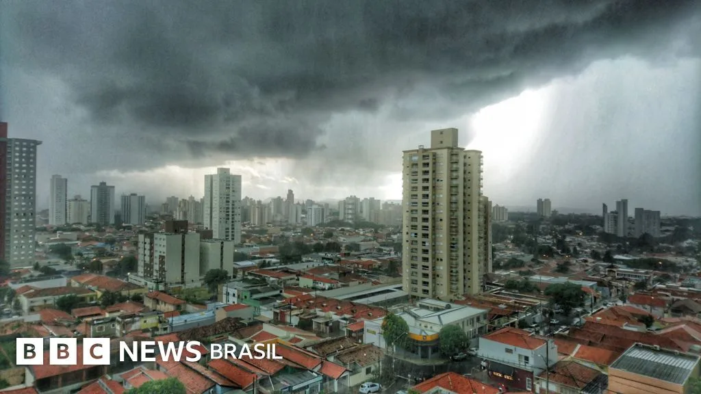 Previsão do tempo: El Niño provoca clima de extremos no Brasil em agosto, com calor atípico e ciclone a caminho