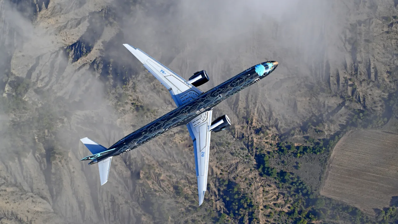 BNDES aprova financiamento de até R$ 3,7 bilhões para Embraer exportar aviões ao Canadá