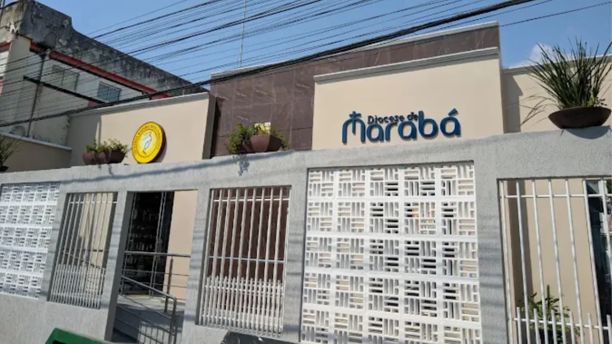 Tumulto em templo deixa ao menos seis mortos e vários feridos na Índia