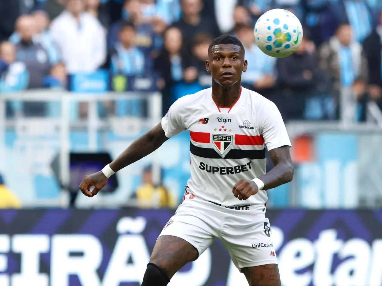 Atuações do São Paulo: veja quem decepcionou e quem se salvou na derrota para o Grêmio