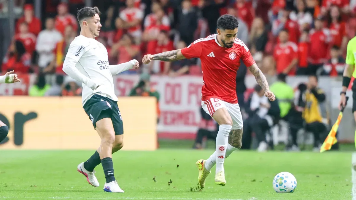 Corinthians: Memphis embarca e é aguardado em SP para concluir renovação