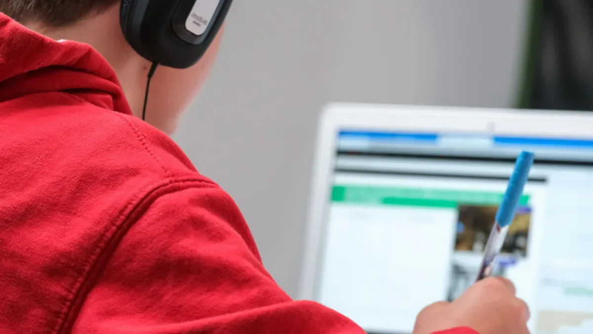 Instituto libera 150 vagas para curso gratuito de tecnologia para jovens