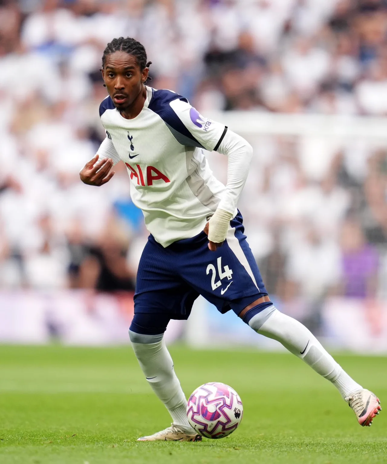 Quem é Djed Spence, reforço da Inter de Milão e destaque da Inglaterra na Copa
