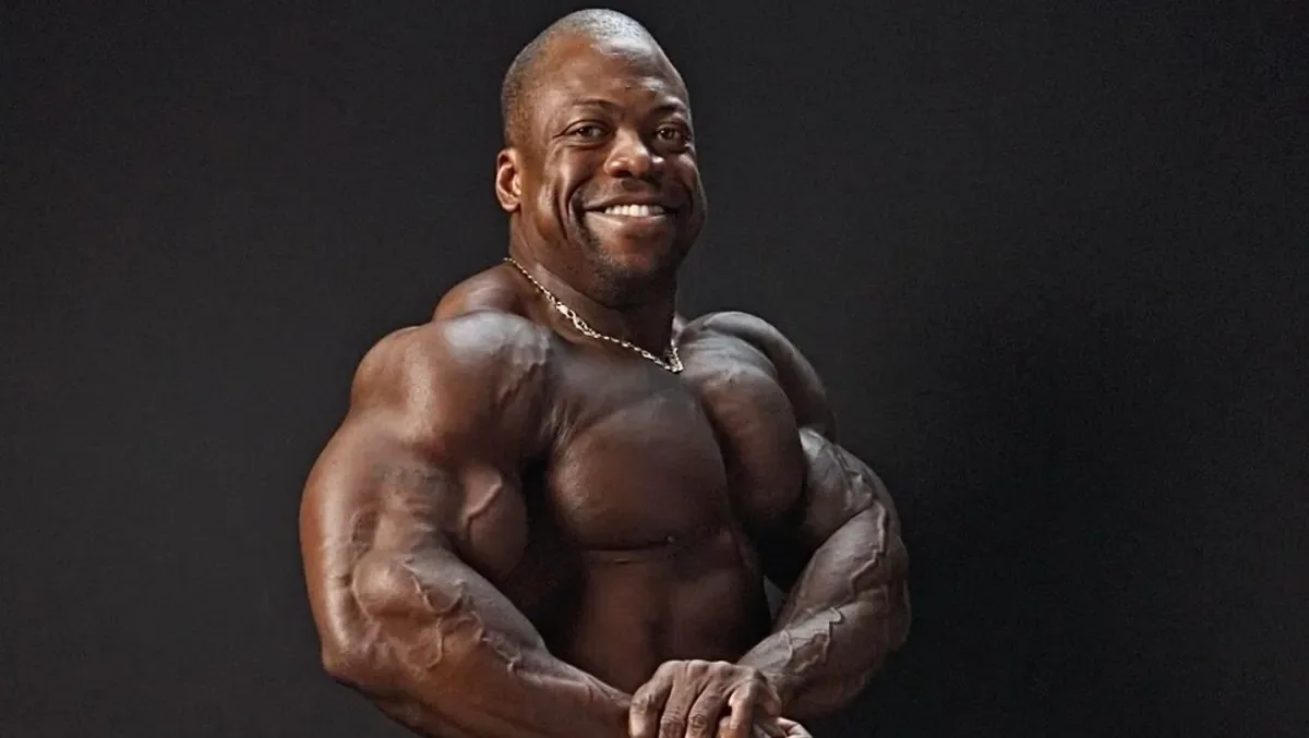 Fisiculturista Dwayne Quamina, ex-top 10 do Mr. Olympia, morre aos 40 anos