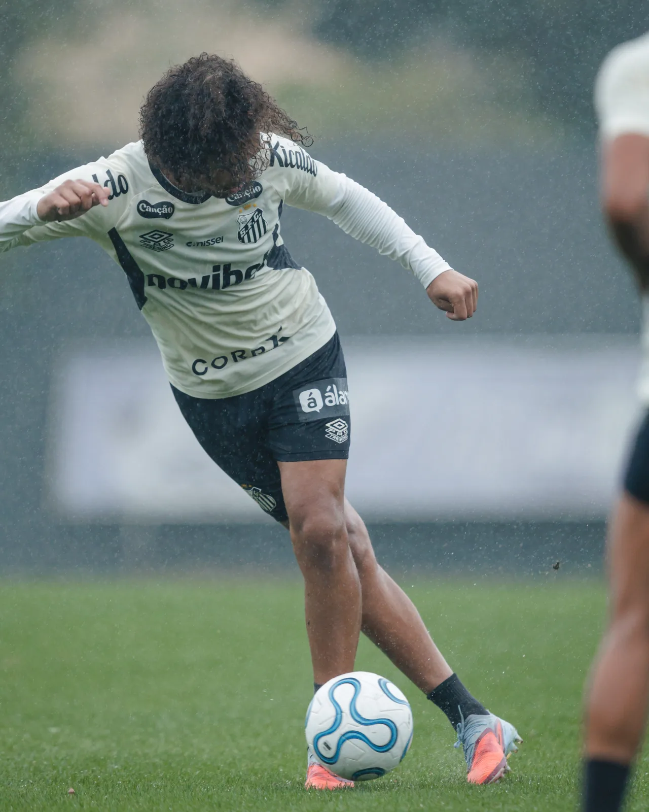 Treino do Santos: veja fotos da reapresentação do elenco nesta segunda-feira