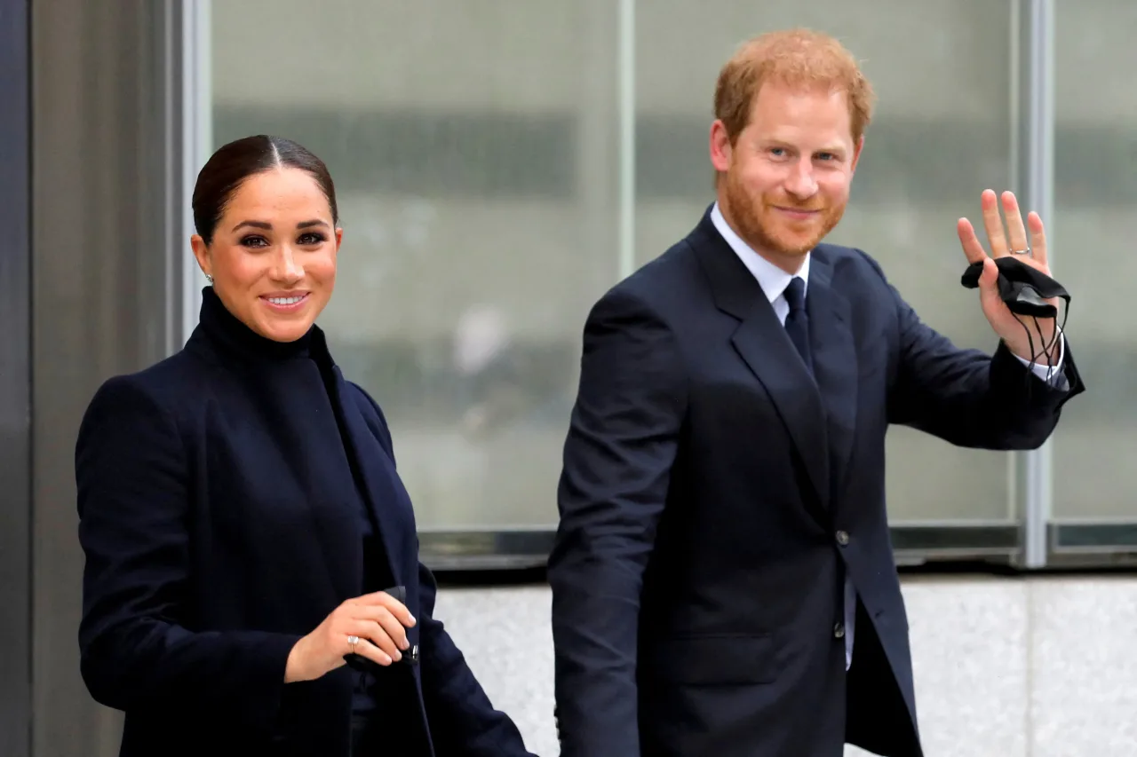 Príncipe 'furioso' e residência privada: o que se sabe sobre a volta de Harry e Meghan ao Reino Unido