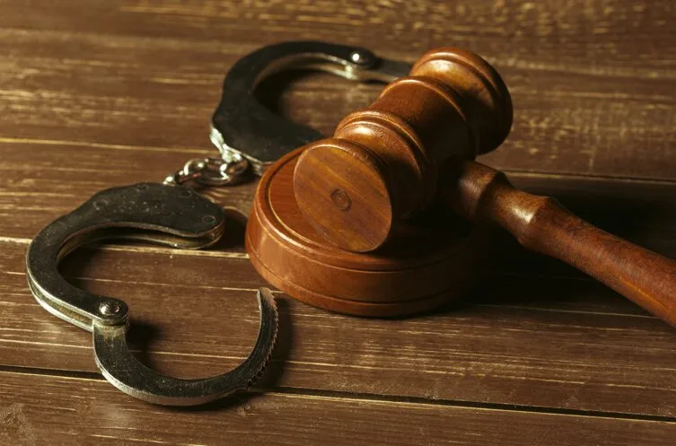 Agente municipal é condenado a 24 anos por tentativa de feminicídio em Viana