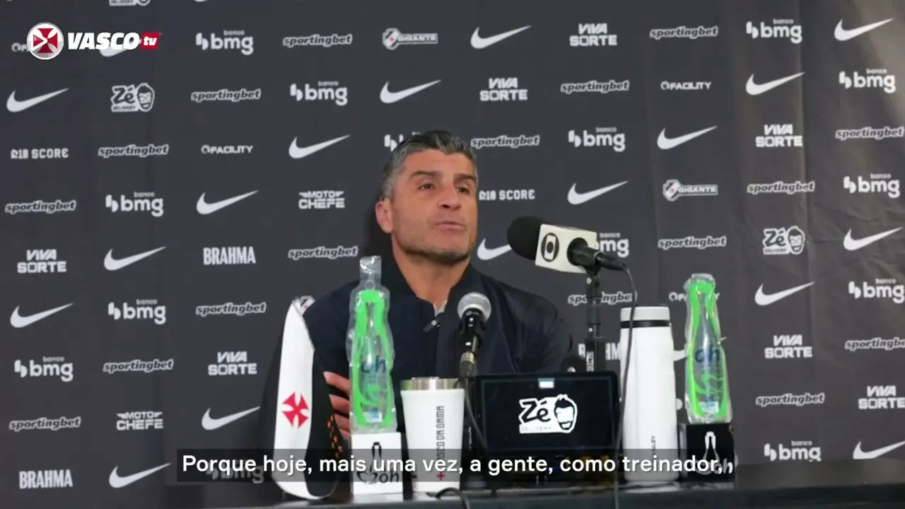 Pedro Emanuel celebra vitória do Vasco e abraço da torcida: “Já conseguimos respirar melhor”