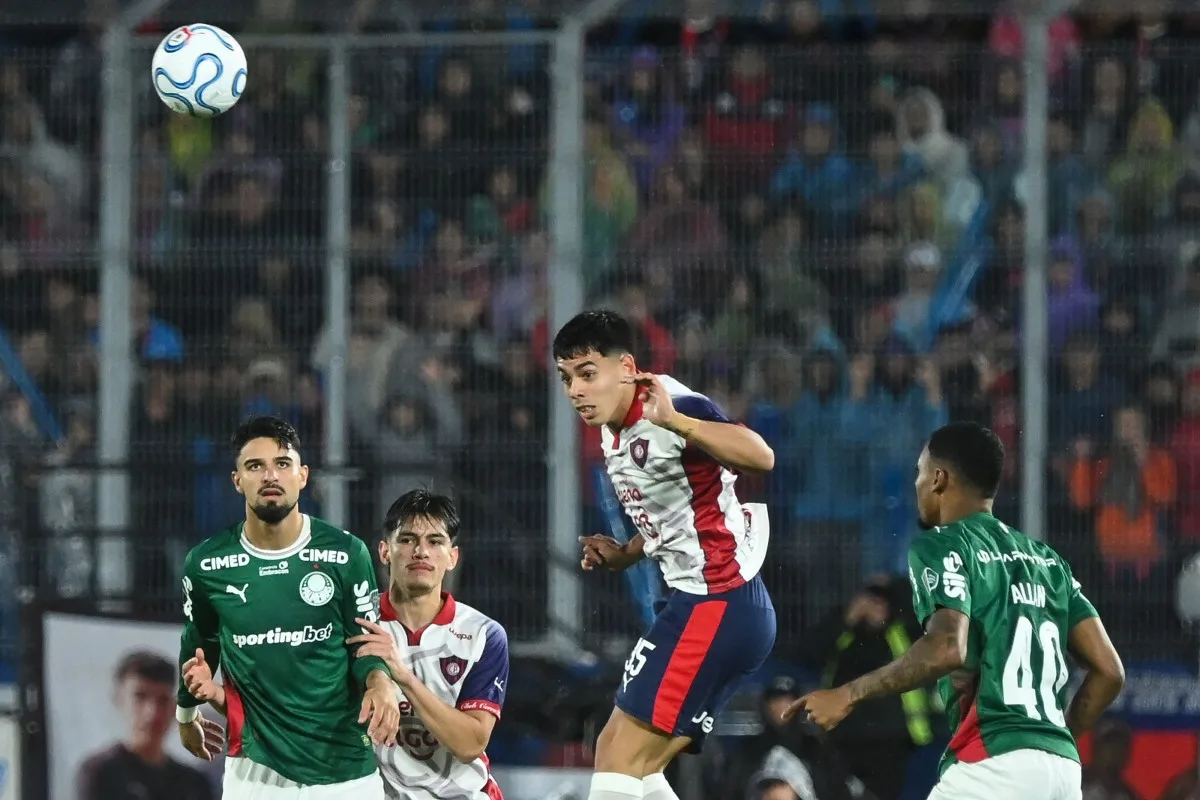 Flaco destaca reação do Palmeiras com vaga na Libertadores e garante: “Não perdemos a confiança”