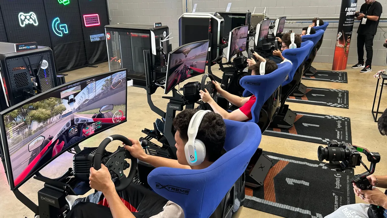 Logitech transforma jogadores em pilotos no G Racing Series, competição ao estilo Fórmula 1