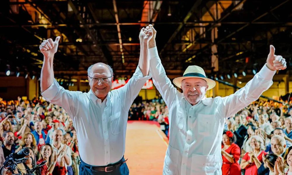 De governador de SP a vice de Lula, Alckmin mudou de partido para chegar ao Planalto