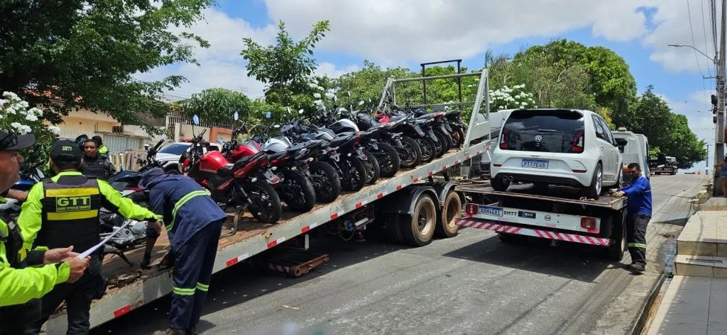Operação Rolezinho realiza nova etapa e apreende 52 motocicletas e um automóvel