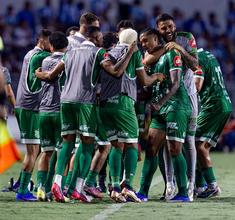 Uberlândia vence ABC e abre vantagem na semi da Série D