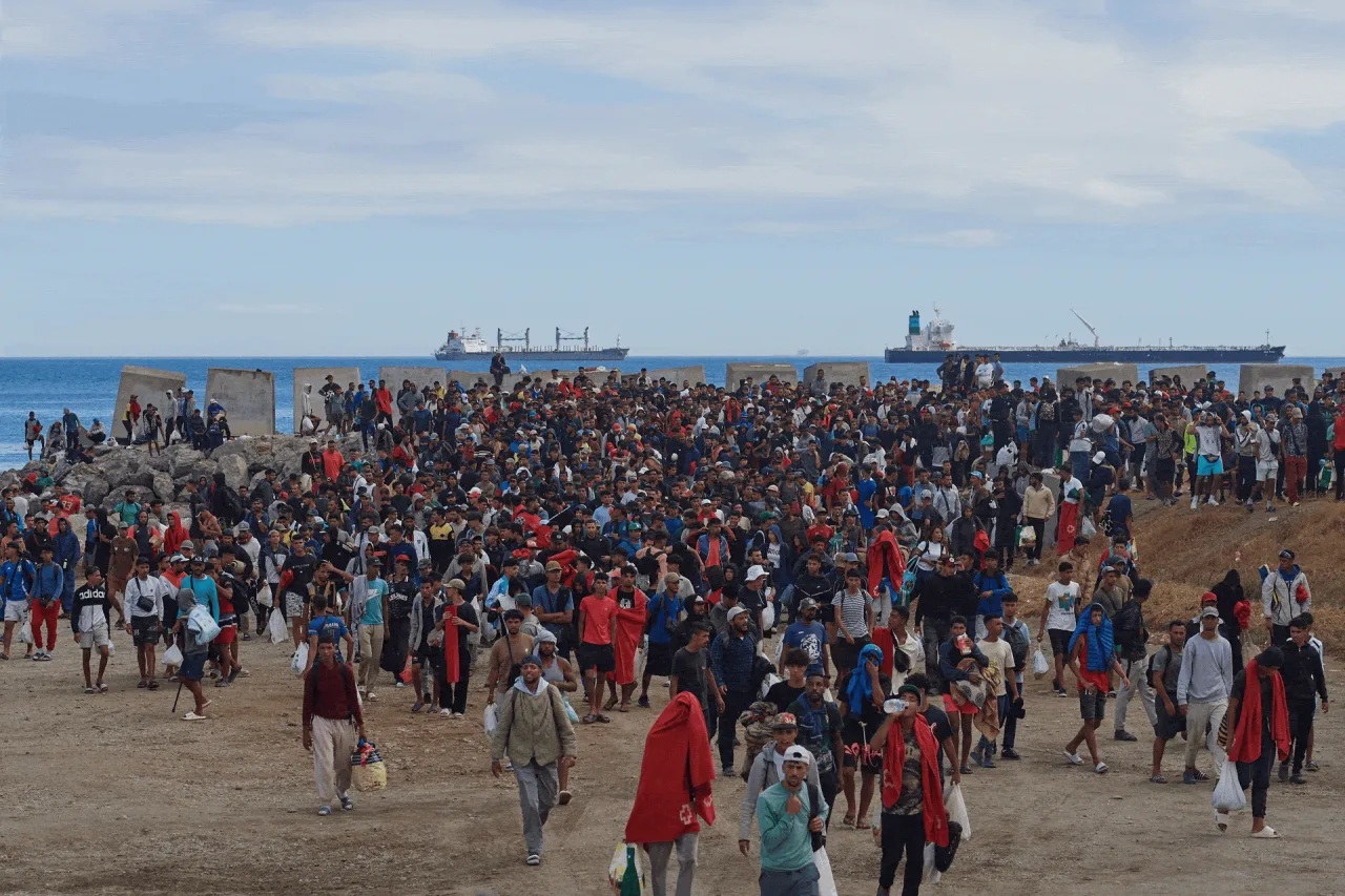 Ceuta começa a enterrar imigrantes não identificados; túmulos receberam apenas números