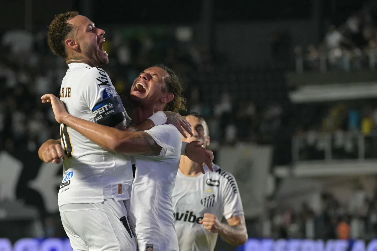 Atuações do Santos: Neymar comanda virada e Arão se redime após início ruim