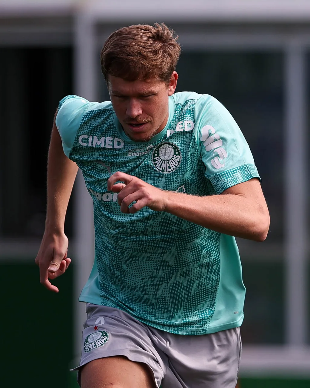 Palmeiras volta a treinar com retorno de Fuchs