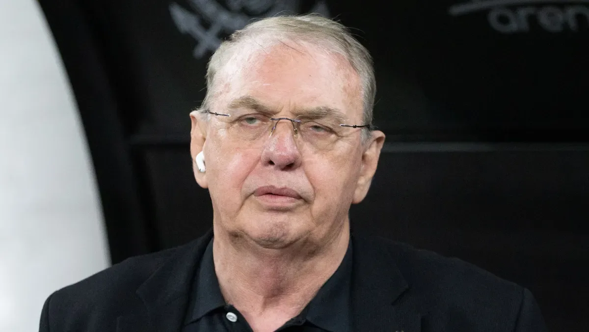 Osmar Stábile confirma acerto para a renovação de Memphis com o Corinthians