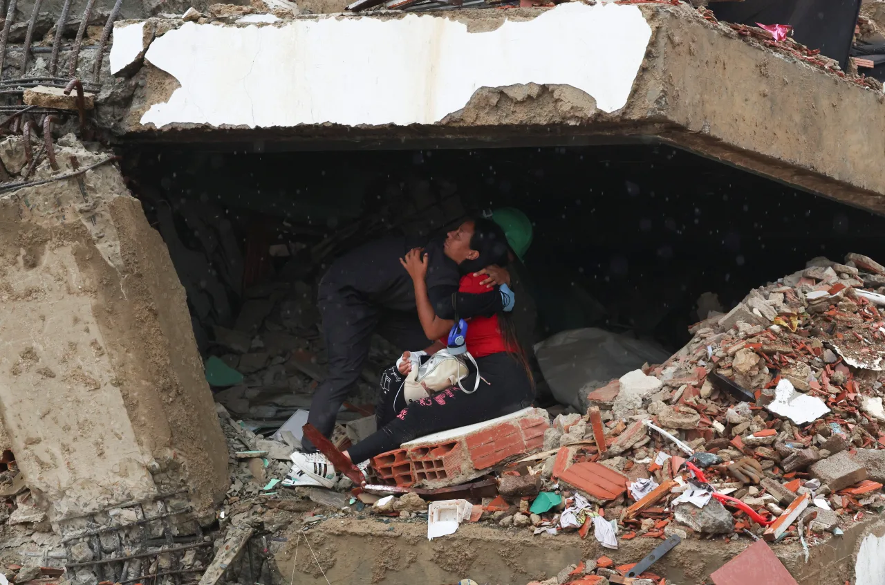Número de mortos no terremoto da Venezuela chega a 6.301
