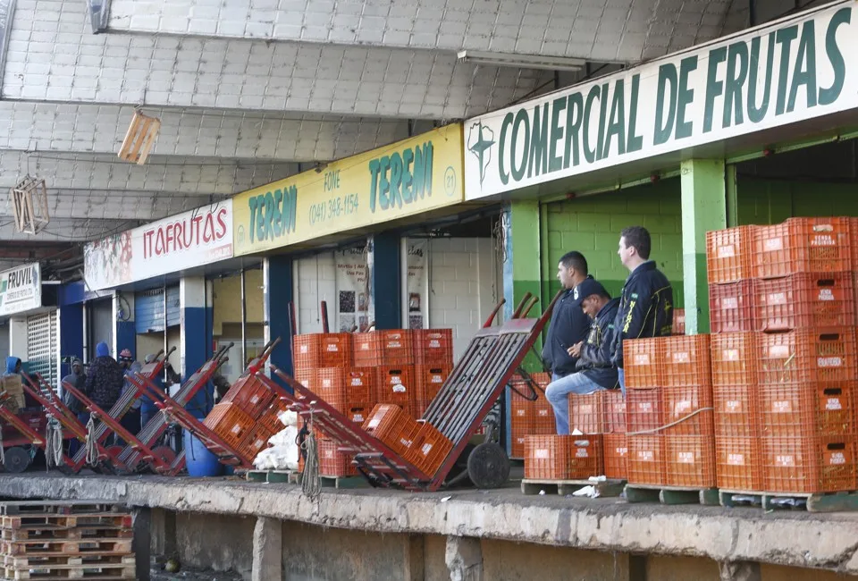 JP Morgan alerta para risco de crise alimentar em 2027; Brasil está entre países mais vulneráveis