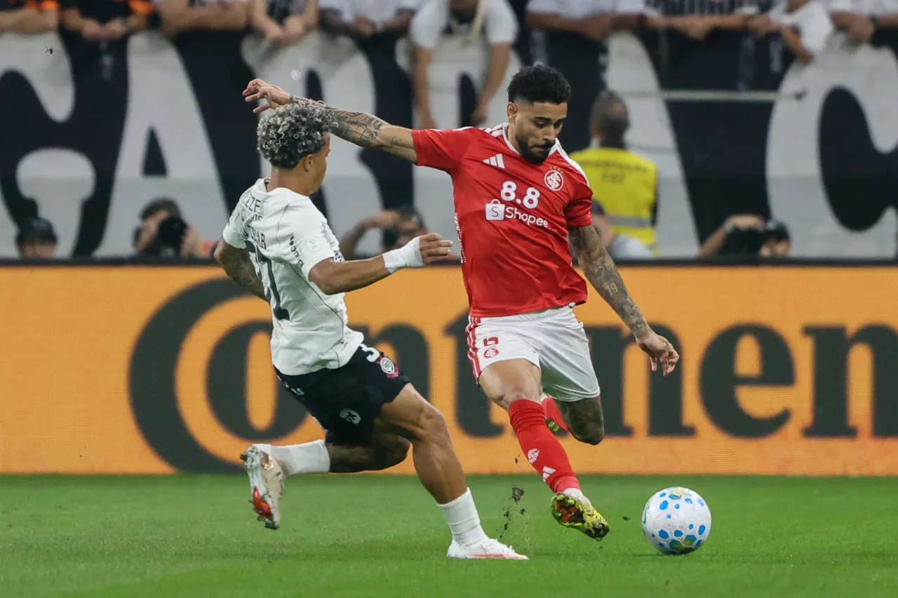 Veja fotos do duelo entre Corinthians e Internacional pela Copa do Brasil