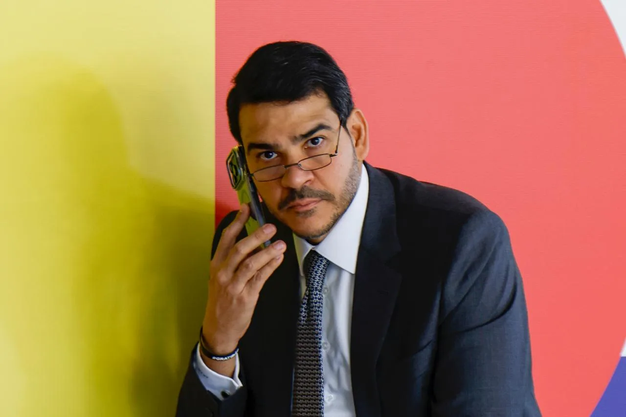 Messias busca Fachin e deve tratar sobre conflito da PF com Mendonça