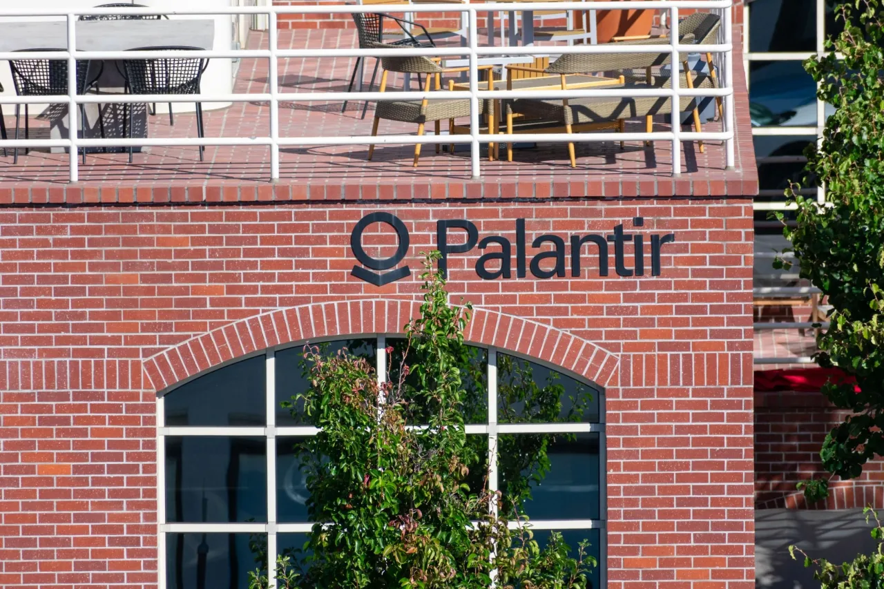 Project Maven e Palantir: o que é e como vai mudar a guerra
