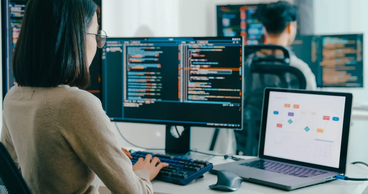 Meta cogitou cortar até 60% de equipes para substituir trabalho por IA