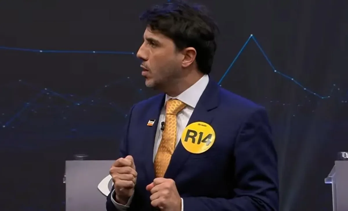 Renan sobre 6×1: “Não acredite que você vai trabalhar menos e ganhar mais”