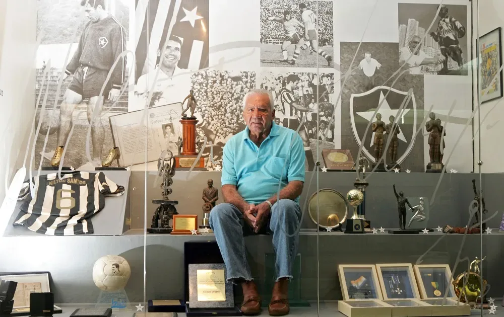Jovem Pan resgata entrevista de Nilton Santos, a “enciclopédia do futebol”