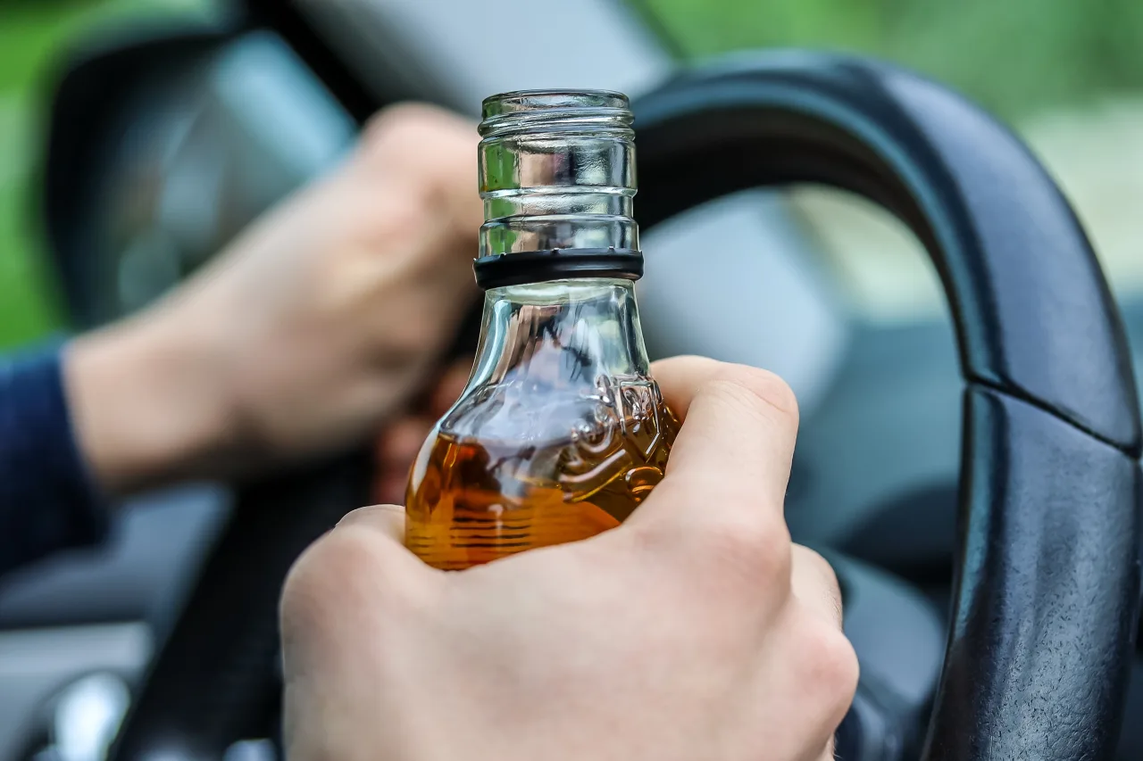 Projeto de lei quer suspender por 10 anos CNH de motorista alcoolizado que causar morte