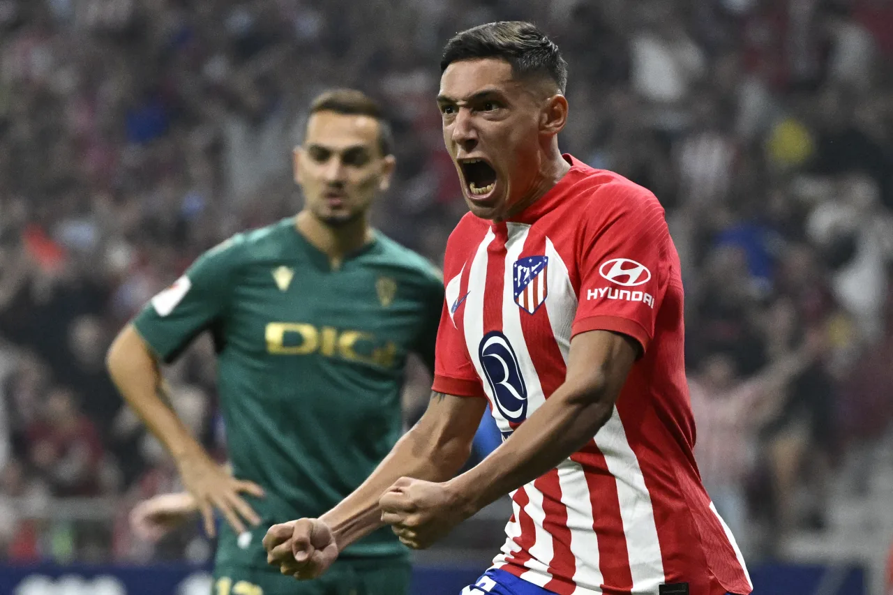 Lateral argentino Nahuel Molina troca Atlético de Madrid pela Roma