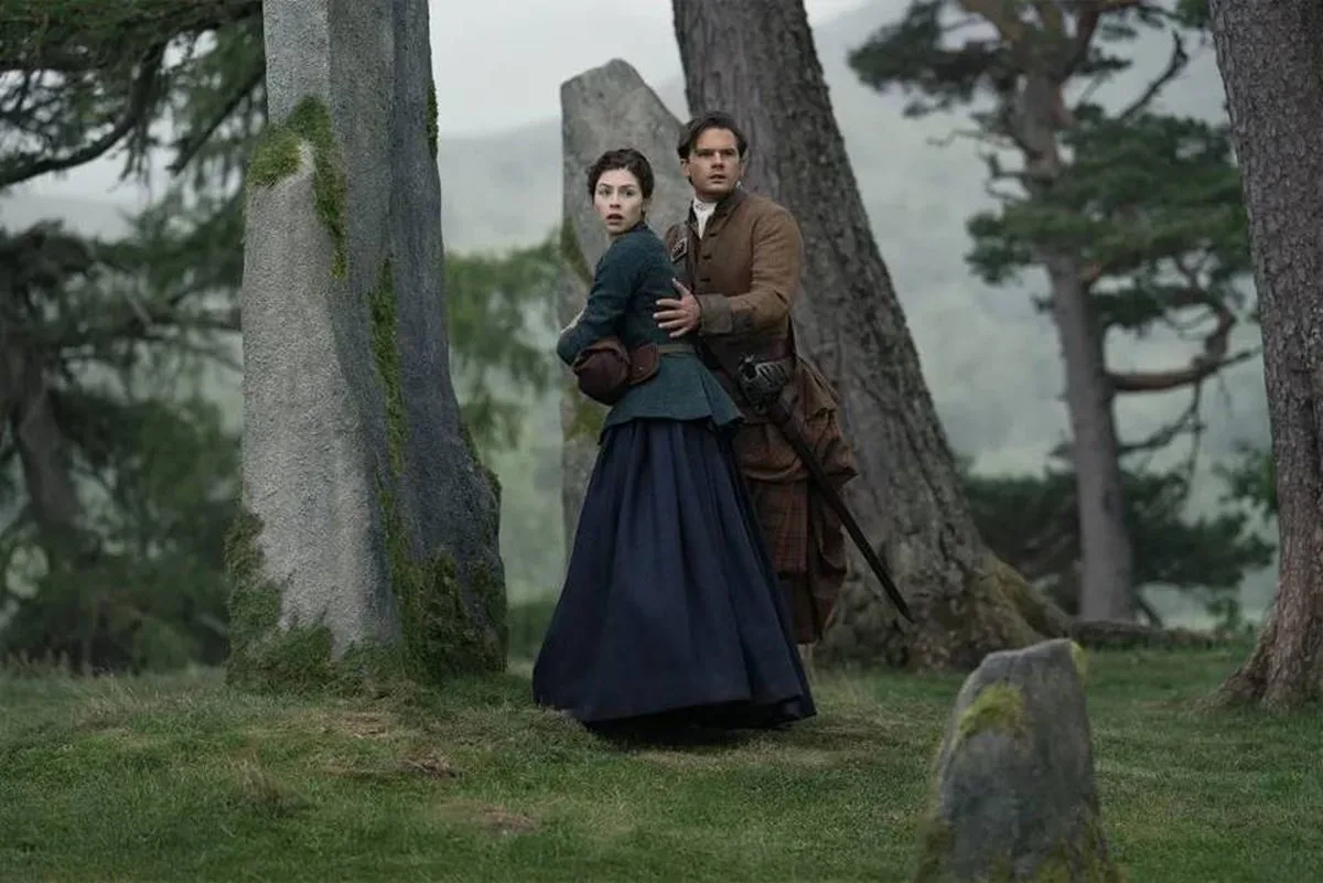 Outlander: Sangue do Meu Sangue responde mistérios no trailer da 2ª temporada