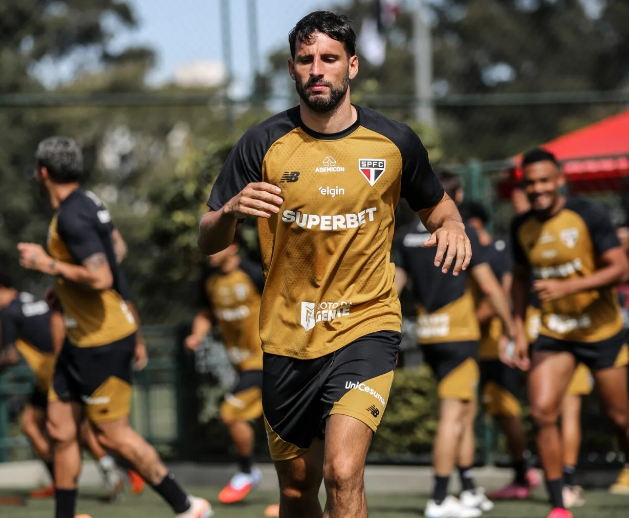 Veja fotos do treino do São Paulo desta quinta-feira